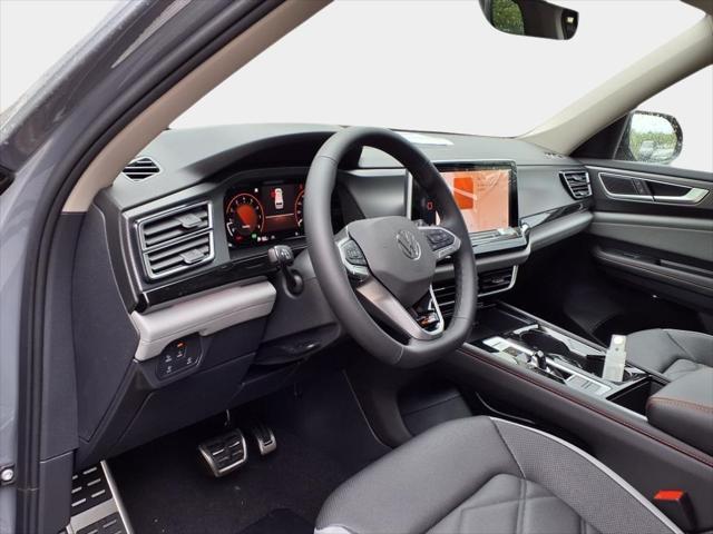 new 2025 Volkswagen Atlas car, priced at $50,501