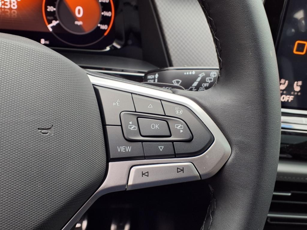 new 2025 Volkswagen Atlas car, priced at $48,574