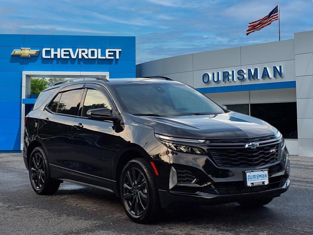 used 2024 Chevrolet Equinox car, priced at $27,600
