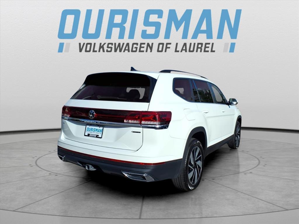 used 2024 Volkswagen Atlas car, priced at $30,000