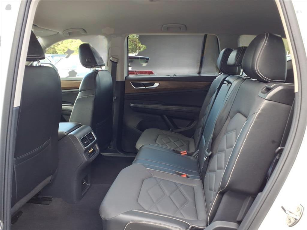 used 2024 Volkswagen Atlas car, priced at $30,000