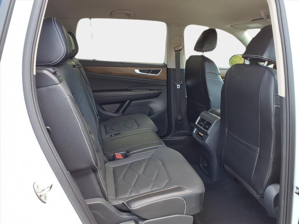 used 2024 Volkswagen Atlas car, priced at $30,000
