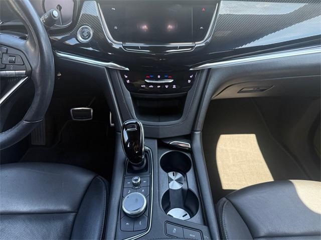 used 2020 Cadillac XT6 car, priced at $31,991