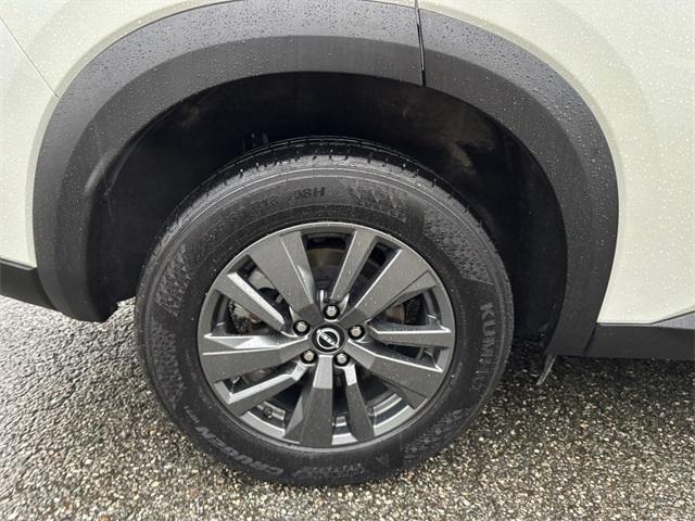 used 2024 Nissan Pathfinder car, priced at $33,471