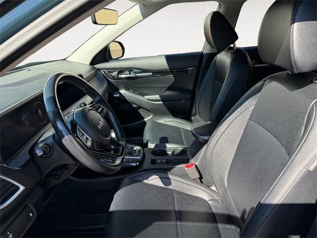 used 2024 Kia Seltos car, priced at $25,897