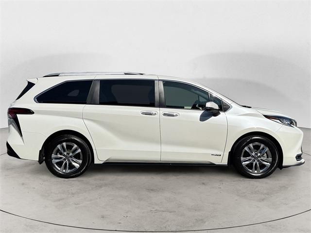 used 2021 Toyota Sienna car, priced at $44,881