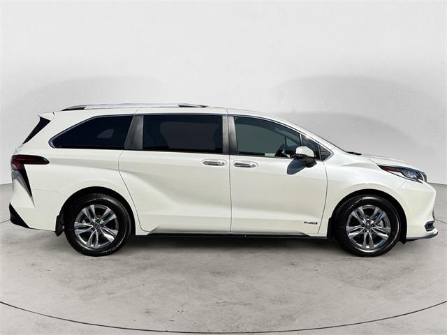 used 2021 Toyota Sienna car, priced at $45,997