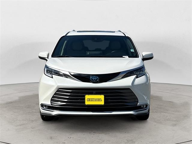 used 2021 Toyota Sienna car, priced at $44,881