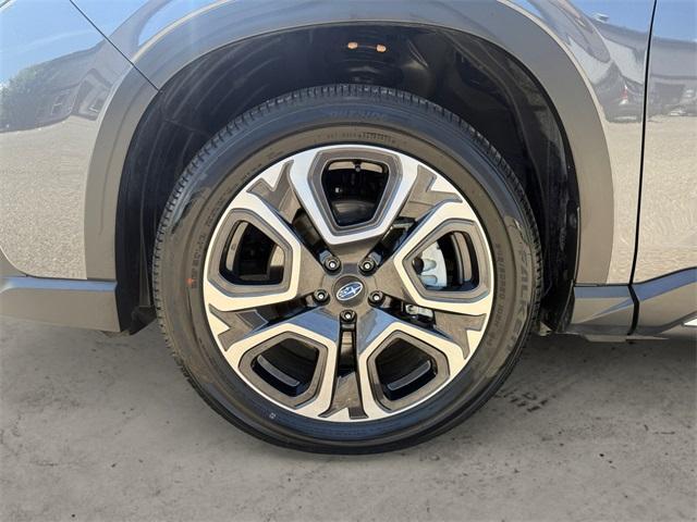 used 2024 Subaru Ascent car, priced at $41,997
