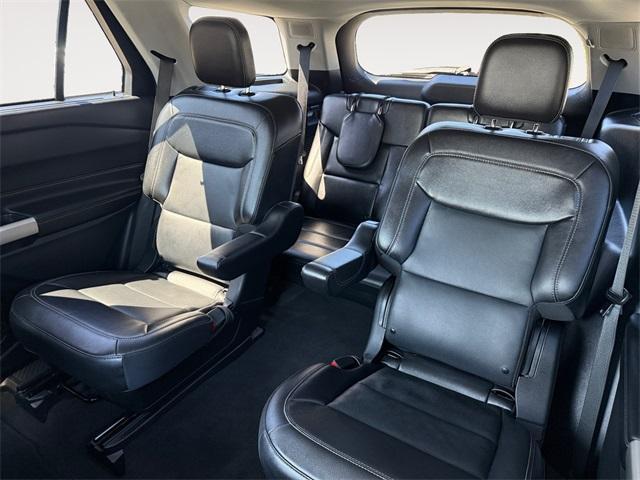 used 2022 Ford Explorer car, priced at $33,918