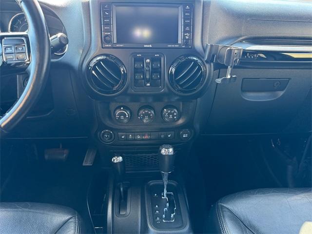 used 2015 Jeep Wrangler Unlimited car, priced at $19,591