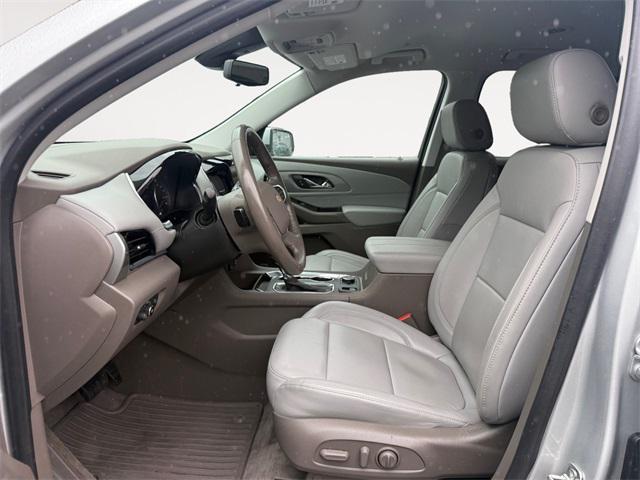 used 2020 Chevrolet Traverse car, priced at $23,697