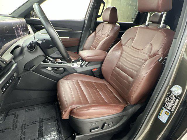 used 2023 Kia Telluride car, priced at $36,000