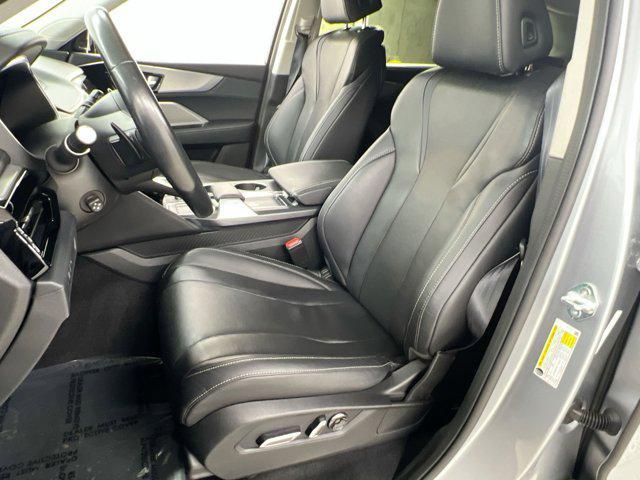 used 2023 Acura MDX car, priced at $38,500