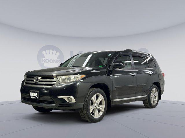 used 2013 Toyota Highlander car, priced at $14,700