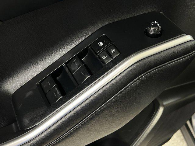 used 2023 Toyota Highlander car, priced at $31,000