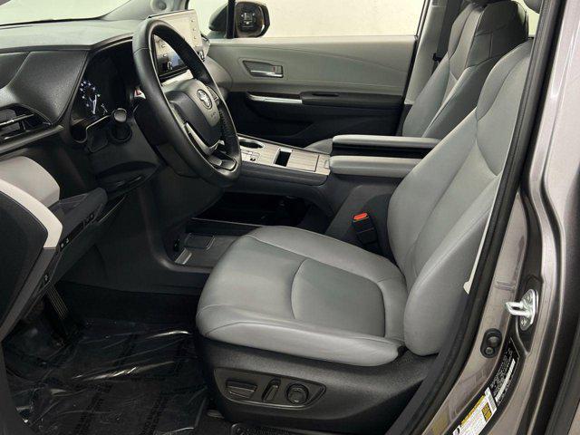 used 2022 Toyota Sienna car, priced at $39,700