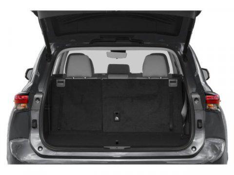 used 2023 Toyota Highlander Hybrid car, priced at $31,000