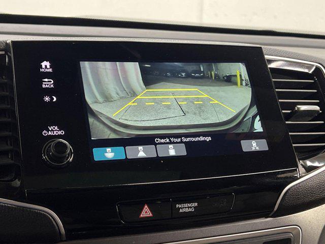 used 2022 Honda Pilot car, priced at $33,000