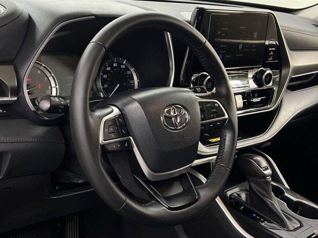 used 2023 Toyota Highlander car, priced at $40,000