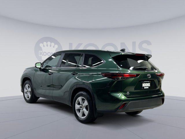 used 2024 Toyota Highlander car, priced at $33,500