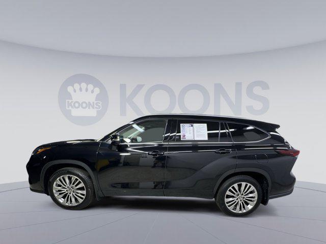 used 2024 Toyota Highlander Hybrid car, priced at $49,000