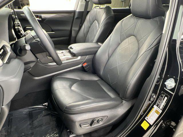 used 2024 Toyota Highlander Hybrid car, priced at $49,000