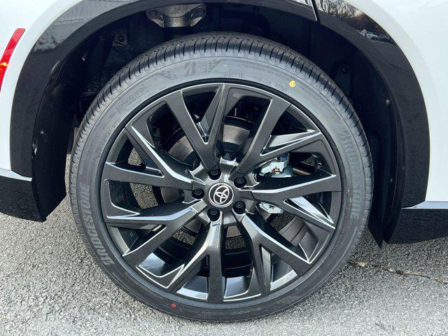 new 2025 Toyota Crown Signia car, priced at $48,591