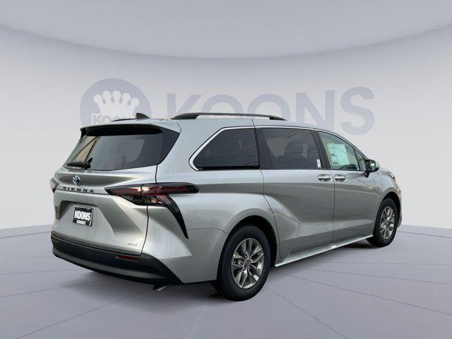 new 2025 Toyota Sienna car, priced at $48,200