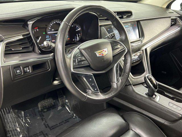 used 2017 Cadillac XT5 car, priced at $20,000