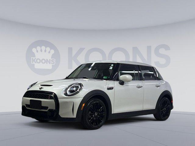used 2024 MINI Hardtop car, priced at $24,800