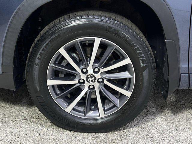 used 2018 Toyota Highlander car, priced at $24,500