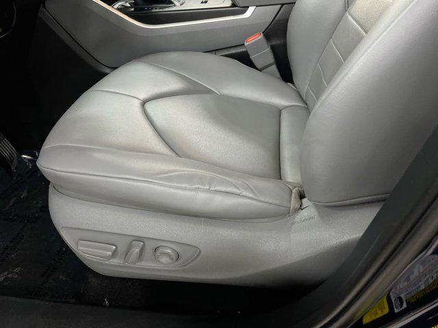 used 2020 Toyota Highlander Hybrid car, priced at $30,000