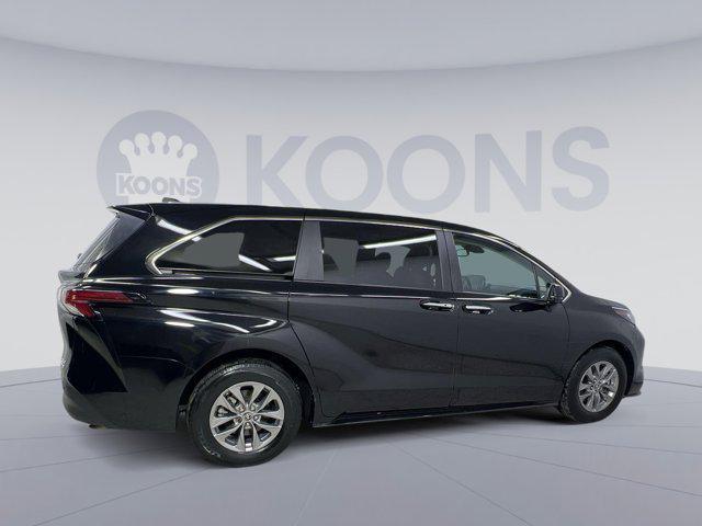 used 2022 Toyota Sienna car, priced at $38,800