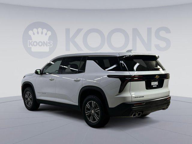used 2024 Chevrolet Traverse car, priced at $34,000