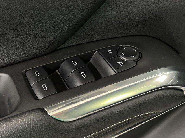 used 2024 Chevrolet Traverse car, priced at $34,000