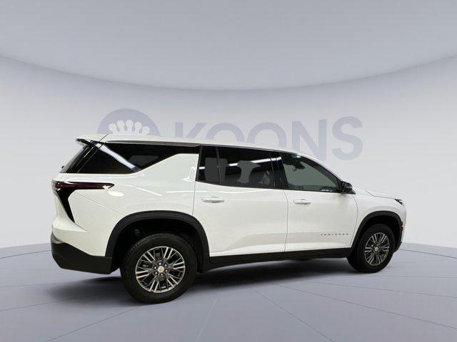 used 2024 Chevrolet Traverse car, priced at $34,000