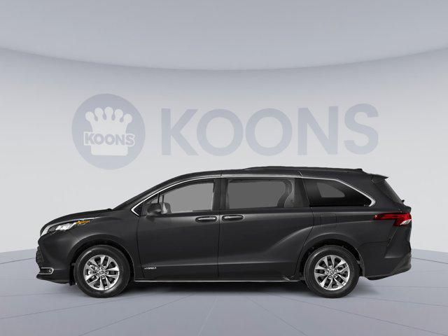 new 2025 Toyota Sienna car, priced at $48,230