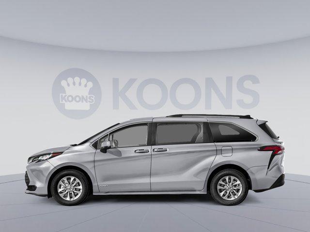 new 2025 Toyota Sienna car, priced at $42,985
