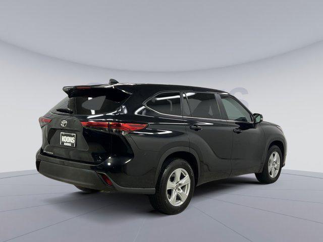 used 2023 Toyota Highlander car, priced at $31,000