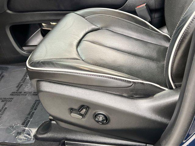 used 2022 Chrysler Pacifica Hybrid car, priced at $27,800