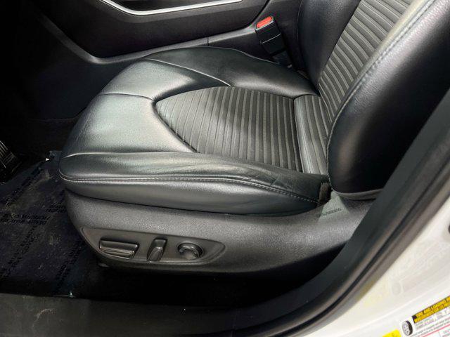 used 2022 Toyota Highlander car, priced at $34,000