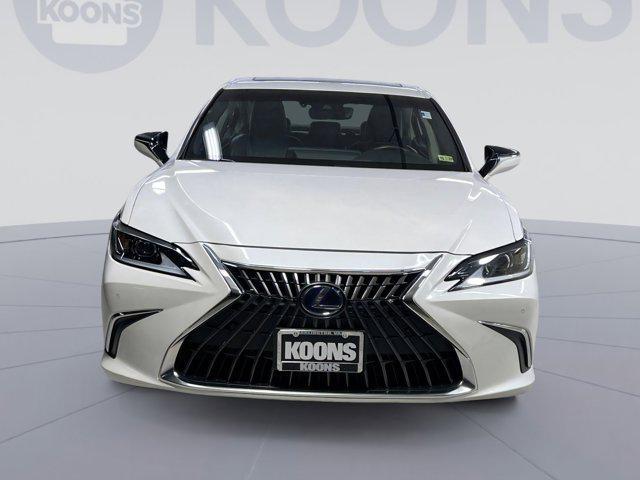 used 2022 Lexus ES 300h car, priced at $38,700