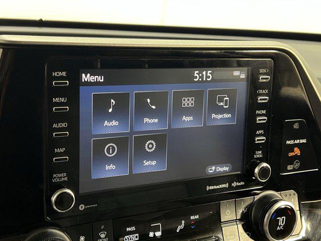 used 2022 Toyota Highlander car, priced at $39,500