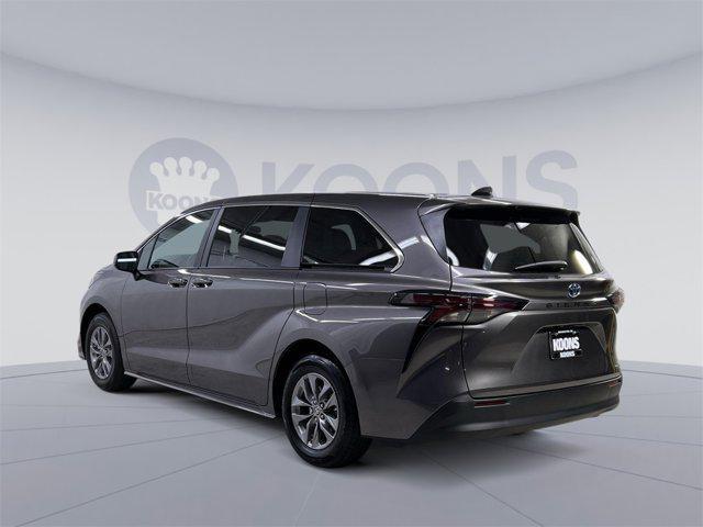 used 2024 Toyota Sienna car, priced at $43,000