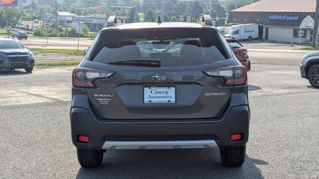 new 2025 Subaru Outback car