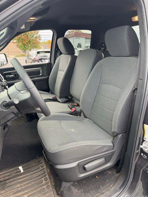 used 2022 Ram 1500 Classic car, priced at $32,995