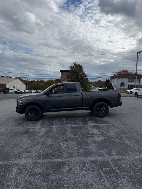 used 2022 Ram 1500 Classic car, priced at $32,995