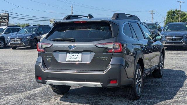 new 2025 Subaru Outback car