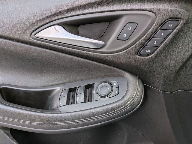 used 2022 Buick Encore GX car, priced at $21,295